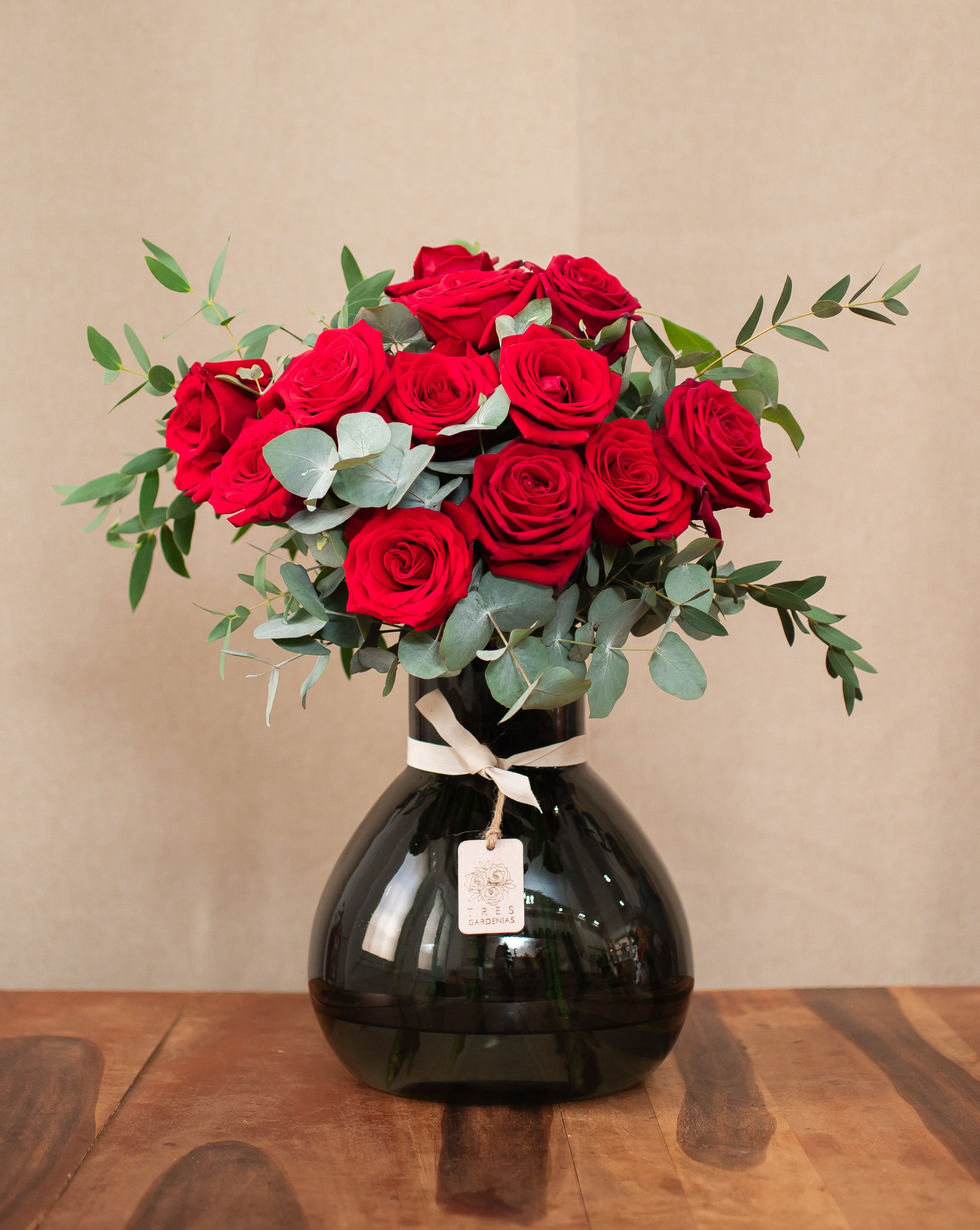 Arreglo de Rosas Rojas (Jarrón Incluido)