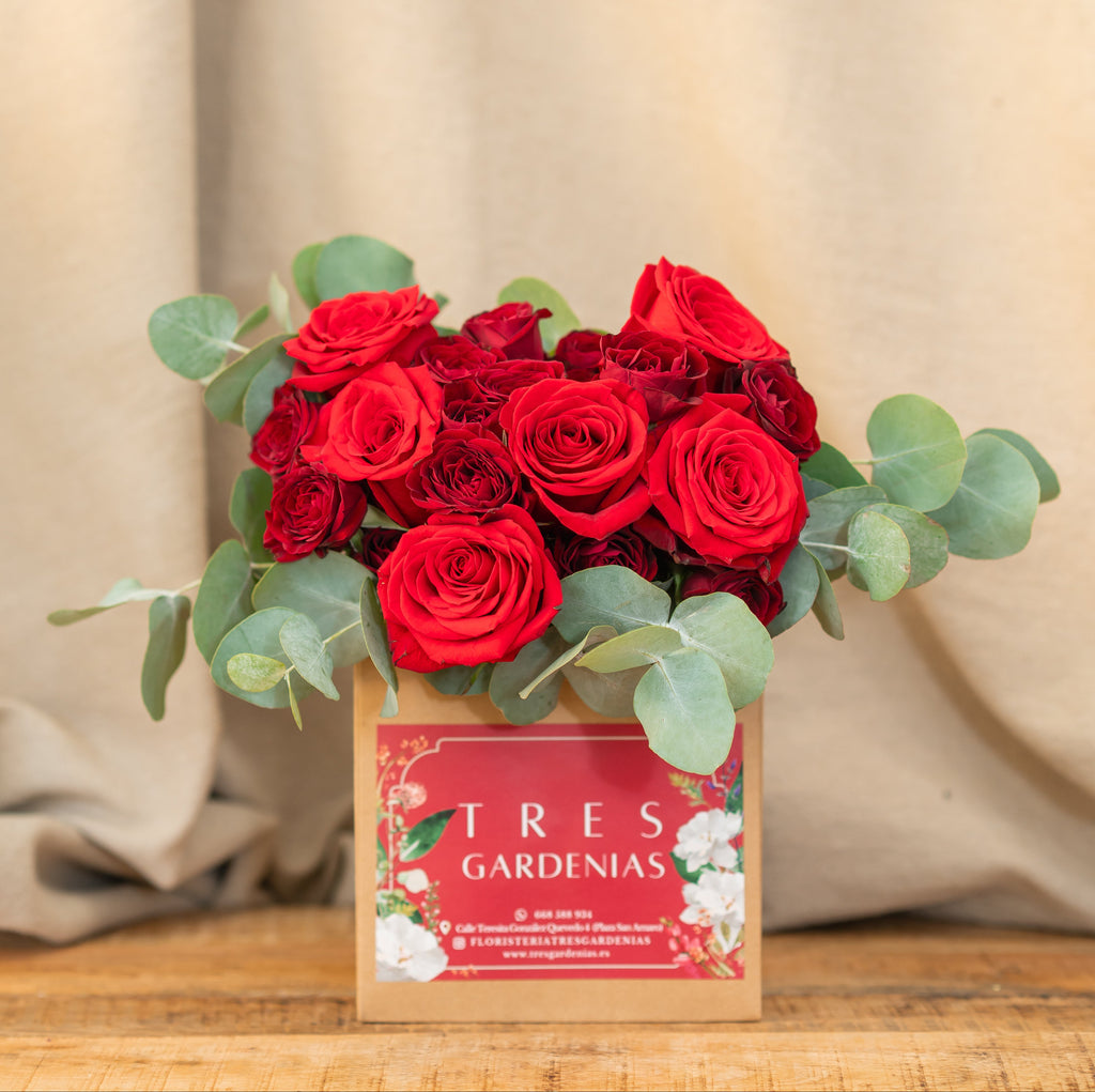 Rosas Rojas en Caja