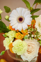 Seleccion de Tonos Blancos (Jarrón Incluido) - Tres Gardenias