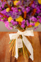 Bouquet de Flores Preservadas y Naturales de Larga Duración (Tonos Fuertes)