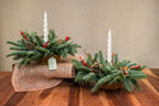 Centro de Mesa de Navidad en Cesta Artesanal (Clásico)